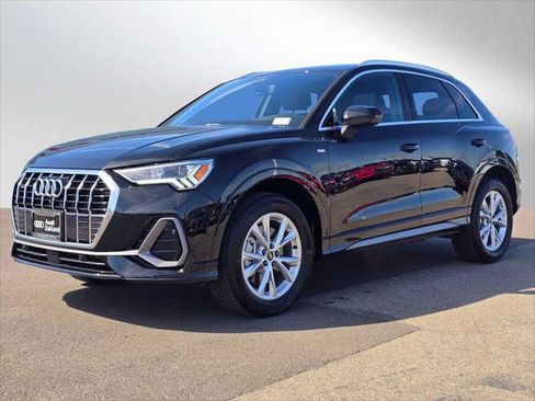 New 2025 Audi Q3 2.0T Premium image 7