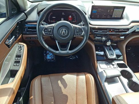 Used 2023 Acura MDX SH-AWD w/ Technology Package image 11