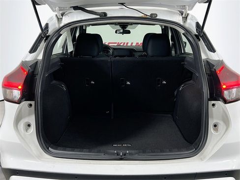 Used 2024 Nissan Kicks SR image 24