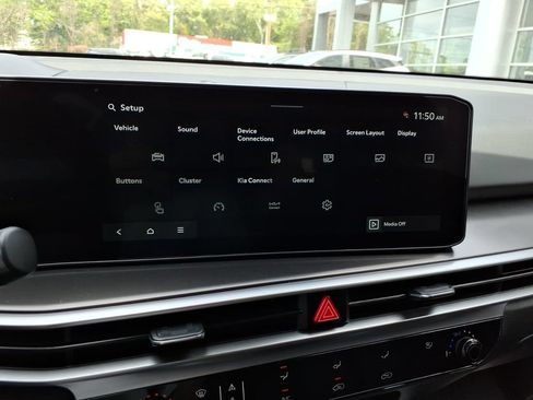Certified 2026 Kia Sorento LX FWD image 19