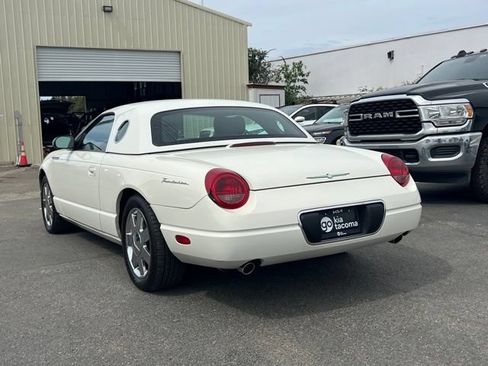 Used 2002 Ford Thunderbird RWD image 9