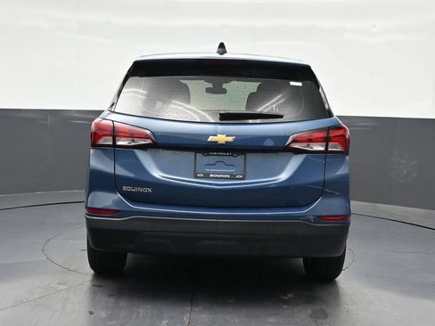 Used 2024 Chevrolet Equinox LS FWD image 4