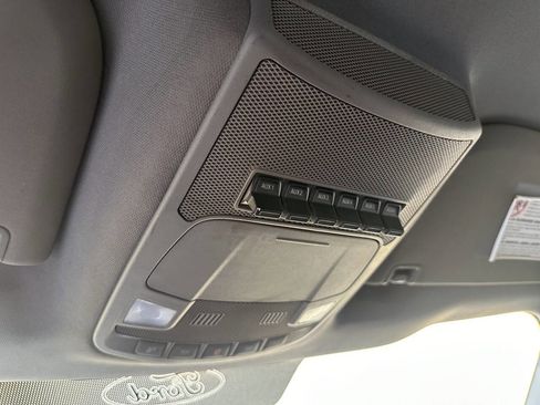 Used 2017 Ford F250 XL w/ Power Equipment Group AWD/4WD image 15