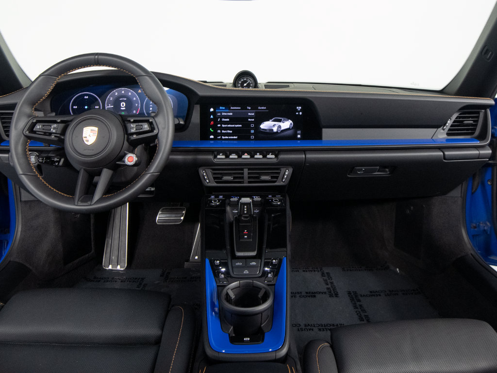 Certified 2025 Porsche 911 Carrera 4 GTS AWD/4WD image 40