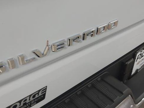 New 2026 Chevrolet Silverado 1500 LTZ w/ Z71 Off-Road Package AWD/4WD image 32