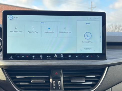 Certified 2025 Ford Escape Platinum w/ Premium Technology Package image 38