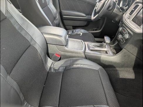 Used 2023 Dodge Charger SXT image 8