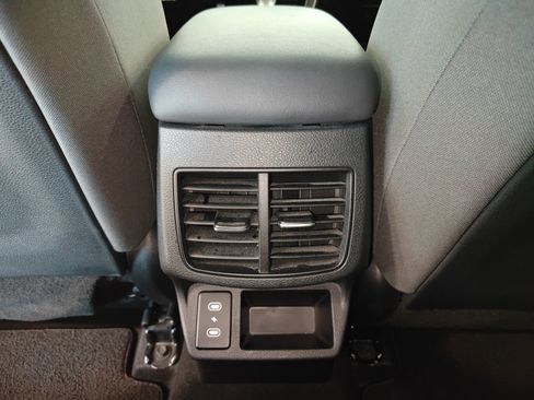 Used 2024 Kia Seltos LX AWD/4WD image 24