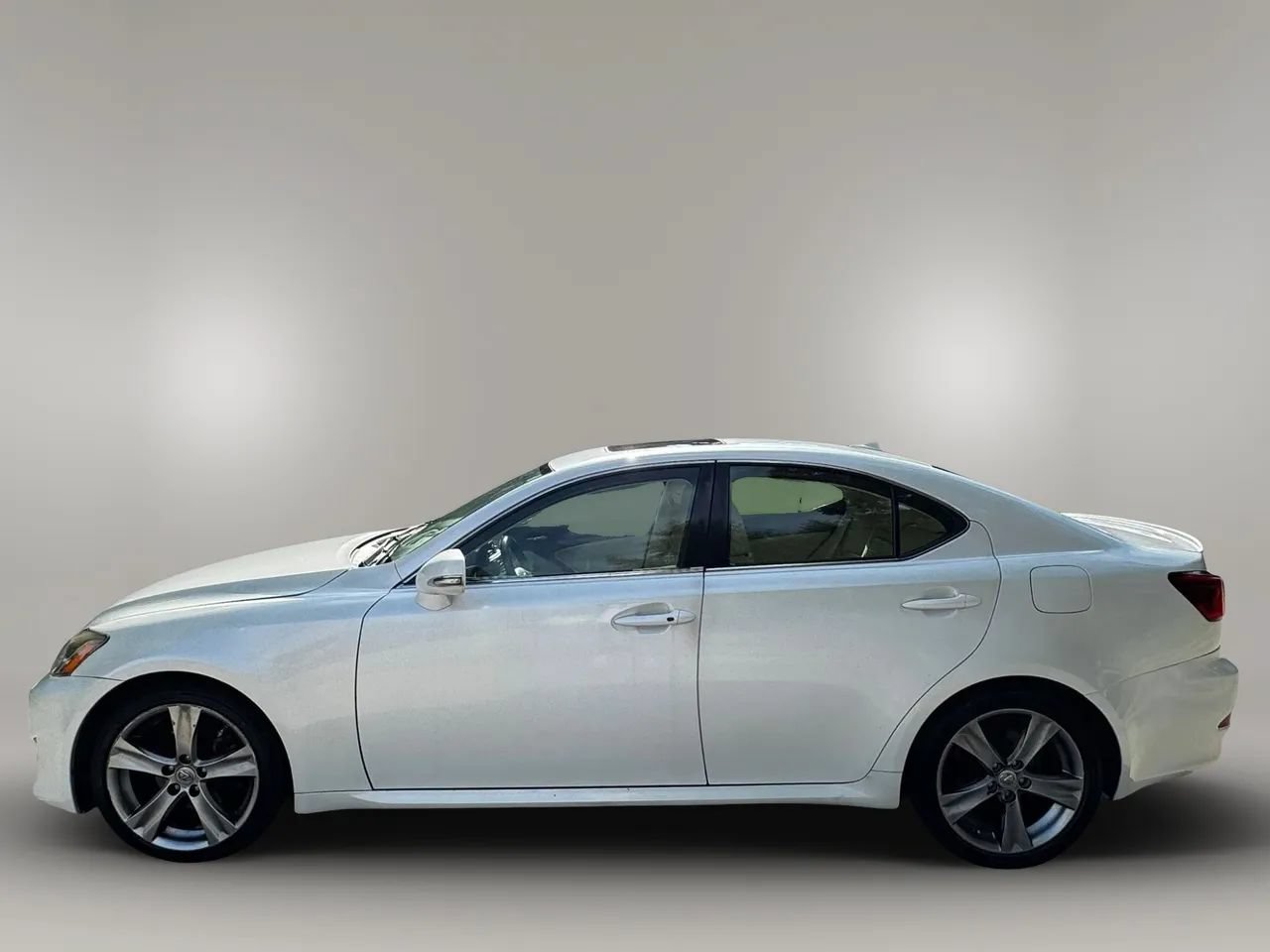 Used 2011 Lexus IS 250 w/ Preferred Accessory Package RWD image 5