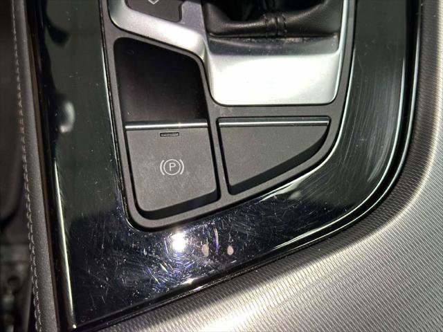 Used 2023 Audi A4 2.0T Premium Plus w/ Premium Plus Package AWD/4WD image 28