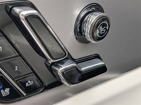 New 2026 Cadillac Vistiq Sport w/ LPO, Floor Liner Package image 23