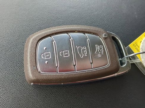 Used 2021 Hyundai Santa Fe SEL image 33