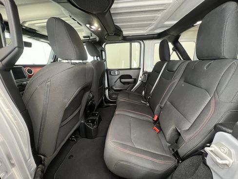 Used 2023 Jeep Wrangler Unlimited Rubicon image 5