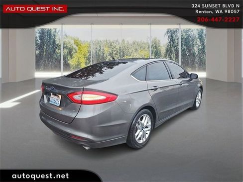 Used 2013 Ford Fusion SE image 5