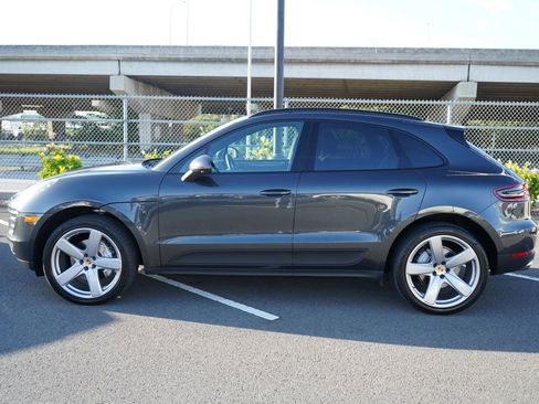 Used 2018 Porsche Macan S AWD/4WD image 2