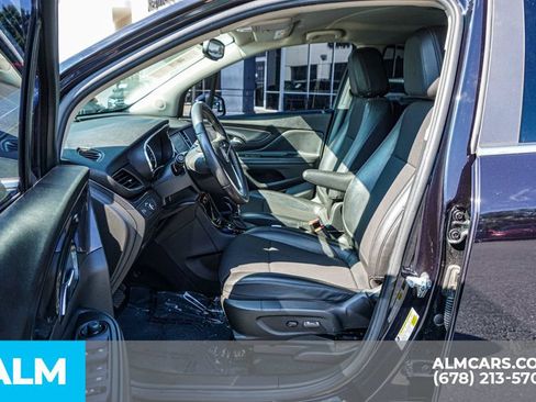 Used 2021 Buick Encore Preferred AWD/4WD image 18