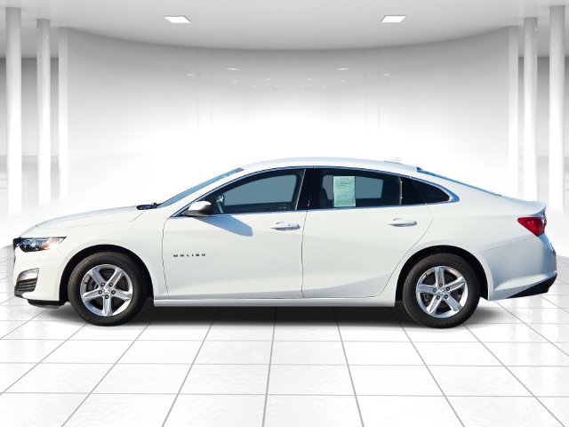 Certified 2024 Chevrolet Malibu LS FWD image 2