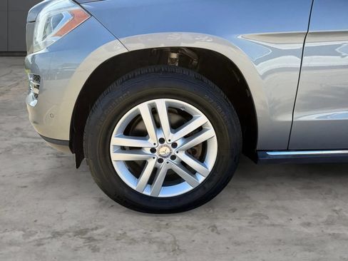 Used 2015 Mercedes-Benz GL 450 4MATIC image 43