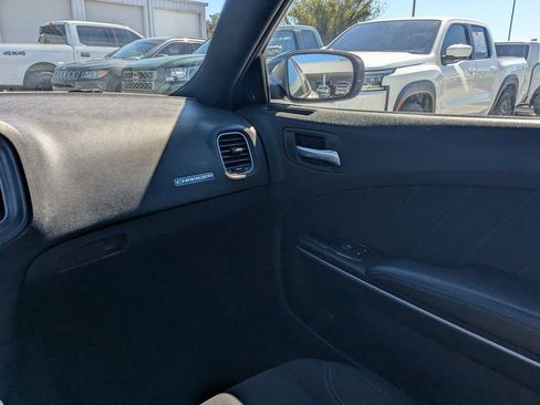 Used 2023 Dodge Charger SXT image 15