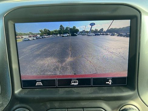 Used 2022 Chevrolet Silverado 1500 LTZ AWD/4WD image 14