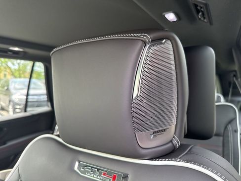 New 2026 GMC Yukon AT4 Ultimate w/ LPO, Floor Liner Package AWD/4WD image 26