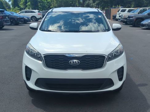Used 2019 Kia Sorento FWD V6 image 10