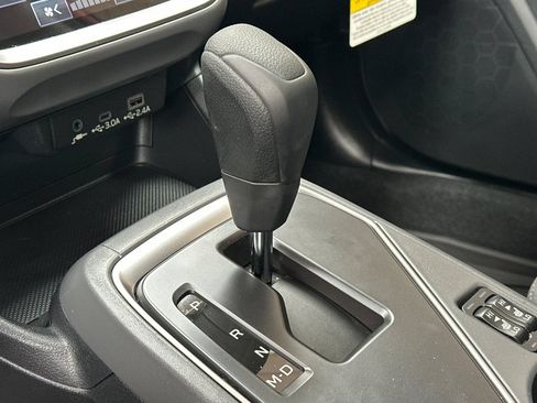 Used 2025 Subaru Crosstrek 2.5i Premium AWD/4WD image 26