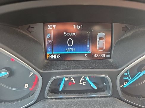 Used 2014 Ford Escape Titanium w/ Equipment Group 401A AWD/4WD image 10