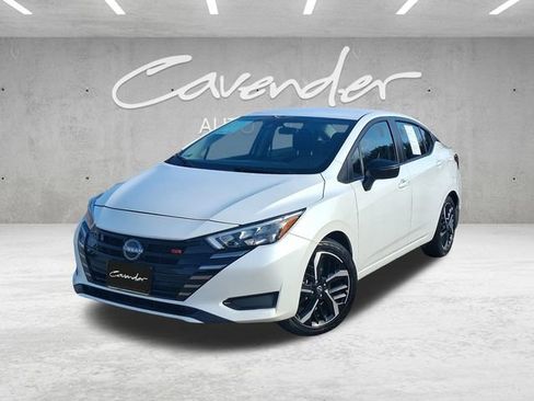 Certified 2025 Nissan Versa SR w/ Trunk Package FWD image 1