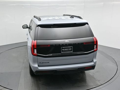 New 2025 Ford Expedition Platinum w/ Stealth Appearance Package AWD/4WD image 45