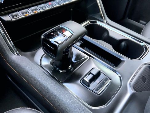 Certified 2024 GMC Sierra 1500 AT4 w/ Technology Package image 66