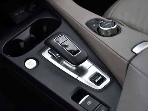 Certified 2025 INFINITI QX50 Luxe AWD/4WD image 12