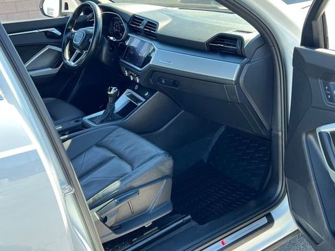 Used 2020 Audi Q3 2.0T Premium w/ Convenience Package image 25