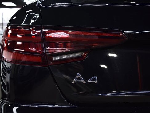 Used 2018 Audi A4 2.0T Premium w/ Convenience Package image 28