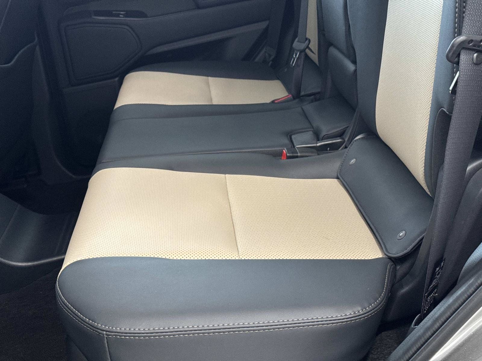 Used 2024 Lexus GX 550 AWD/4WD image 5