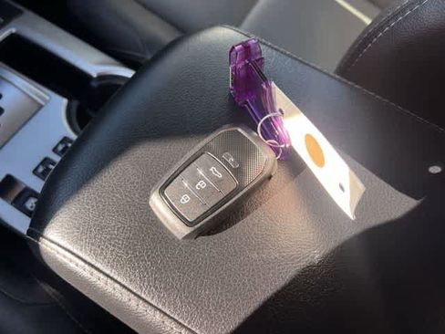 Used 2024 Toyota 4Runner SR5 Premium image 21