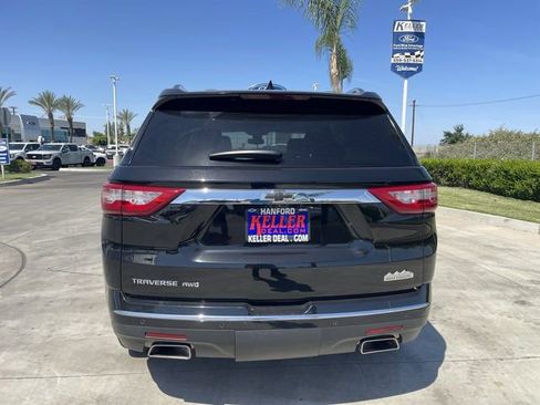 Used 2019 Chevrolet Traverse High Country w/ LPO, Cargo Package AWD/4WD image 7