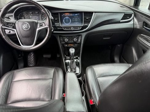 Used 2019 Buick Encore Essence FWD image 12