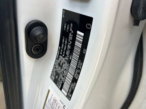 Used 2022 Toyota 4Runner SR5 RWD image 10
