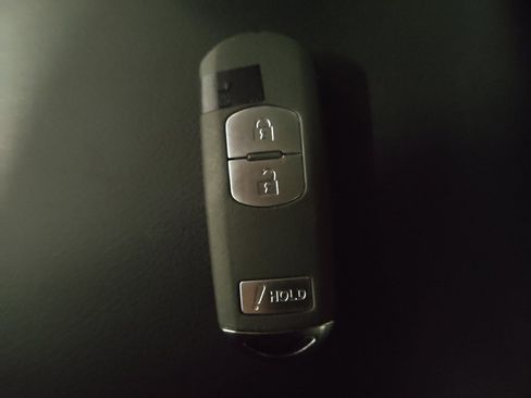 Used 2016 MAZDA CX-5 Touring image 32