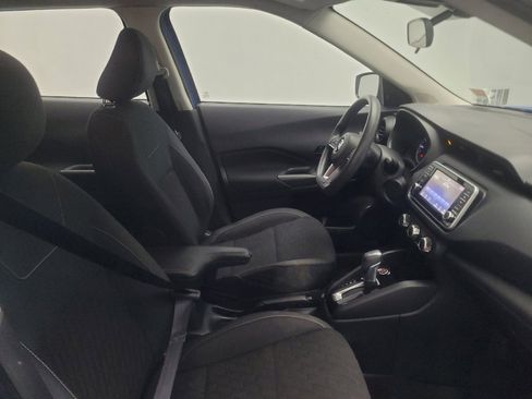 Used 2021 Nissan Kicks S FWD image 21