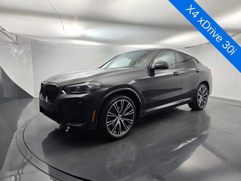 Used 2024 BMW X4 xDrive30i w/ M Sport Package AWD/4WD image 8