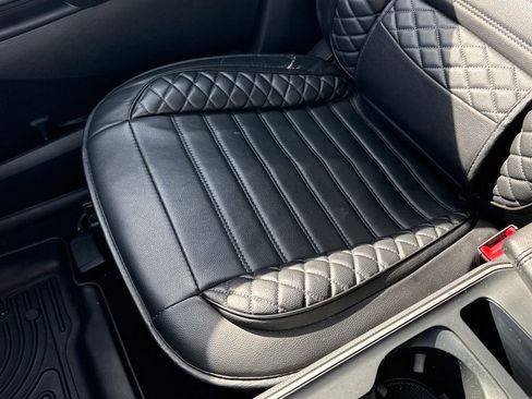 Certified 2022 Ford Edge SE w/ Black Appearance Package image 26