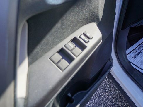 Used 2018 Toyota RAV4 XLE image 17