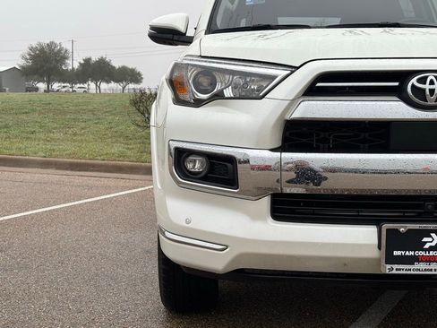 Used 2023 Toyota 4Runner Limited image 4