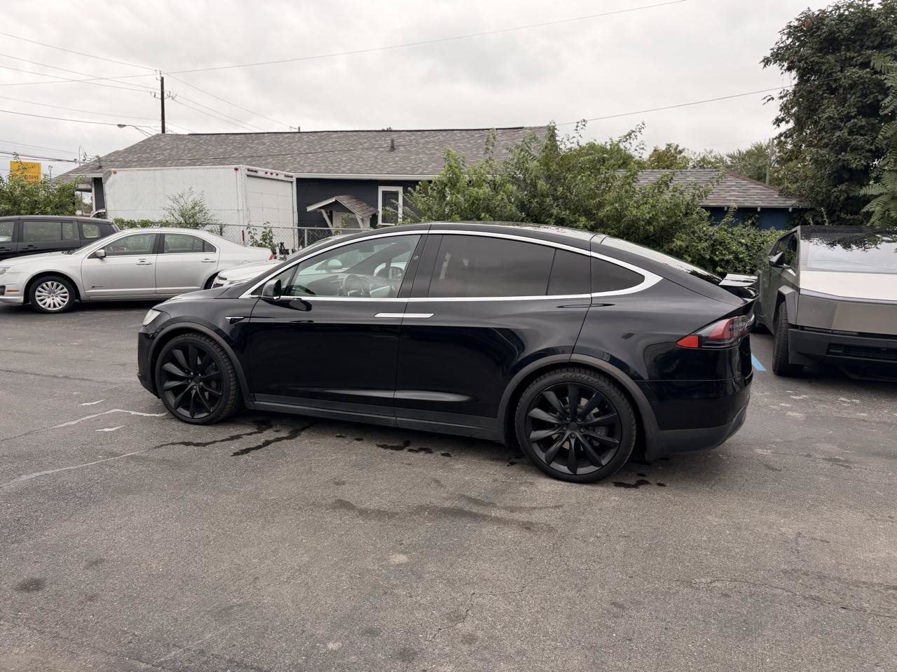Used 2017 Tesla Model X 75D AWD/4WD image 13