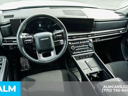 Used 2025 Hyundai Santa Fe SE FWD image 29