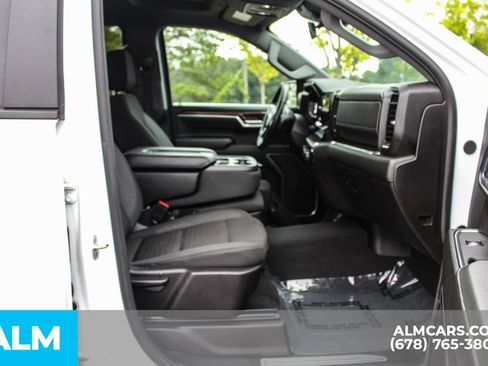 Used 2025 Chevrolet Silverado 1500 LT RWD image 20