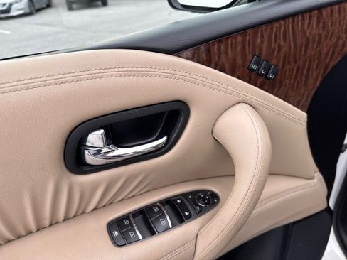 Used 2019 Nissan Armada SL w/ Premium Package image 10