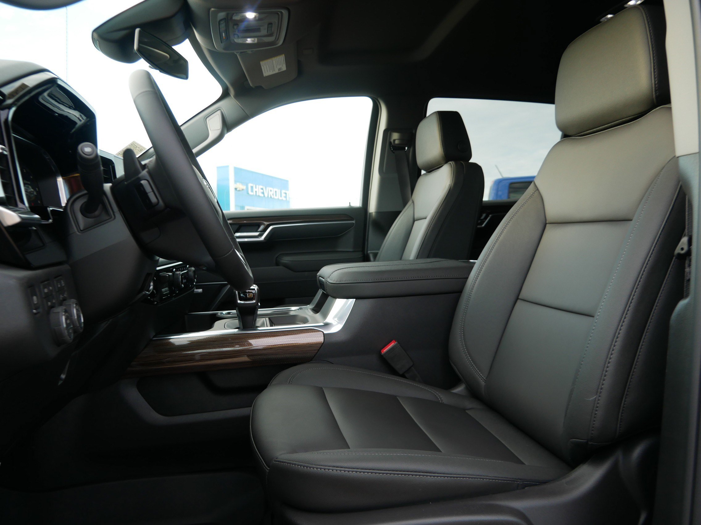 New 2026 Chevrolet Silverado 1500 RST w/ RST All Star Premium Package AWD/4WD image 4